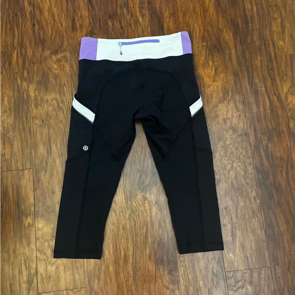 Black Lululemon pants size 4